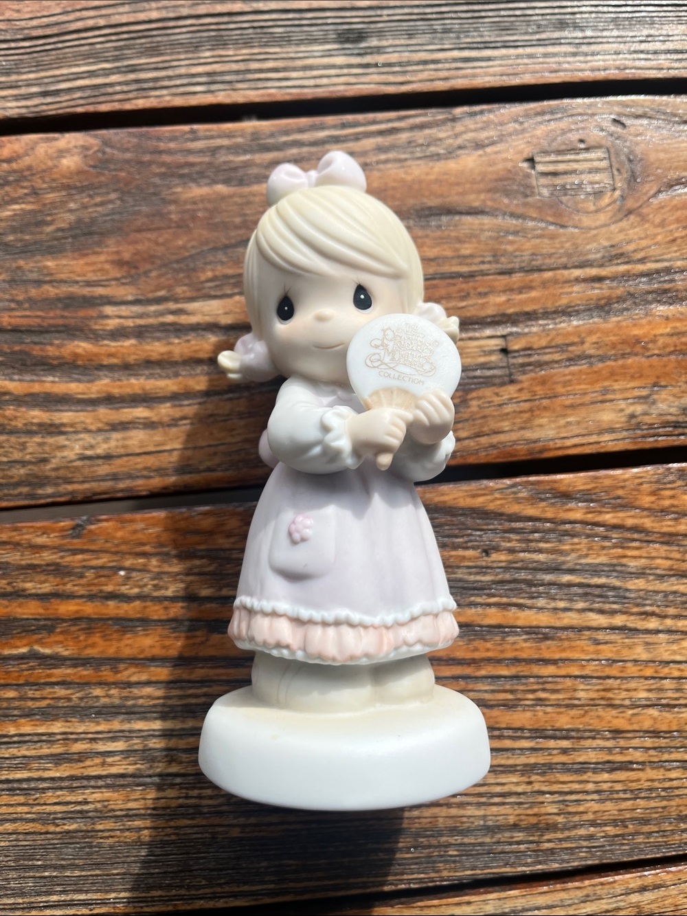 Precious Moments Fan Special Limited Edition 1990